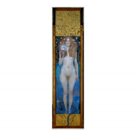 Nel quadro ad olio di Gustav Klimt ,a verità è rappresentata nella figura di una ragazza nuda, dai lunghi capelli biondi, vista di fronte.
