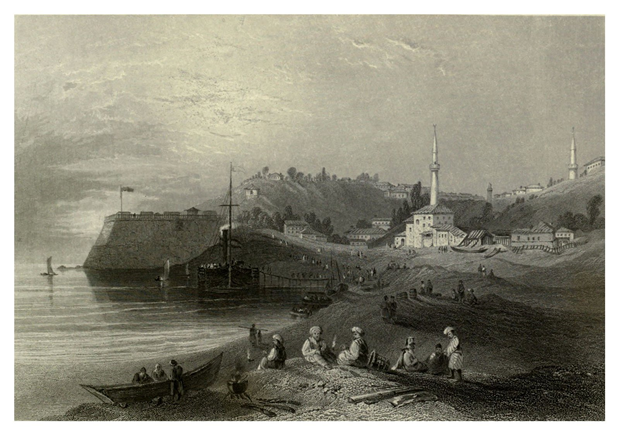 Zeichnung von einer Meeresbucht mit Gebäuden im Hintergrund und nach alter slawischer Tracht gekleideten Menschen im Vordergrund.